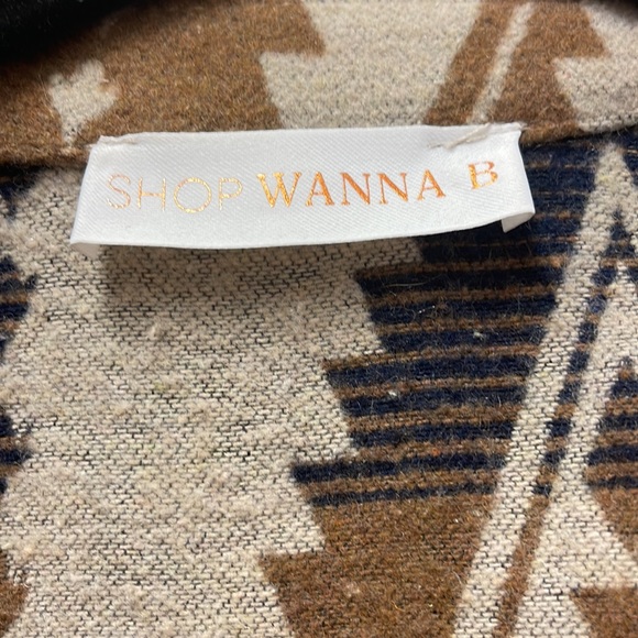 Winona Geo Print Shacket - Picture 2 of 5